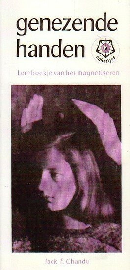 J.F. Chandu // Genezende handen