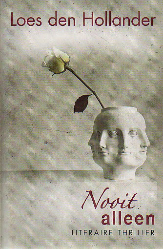 Loes den Hollander // Nooit alleen